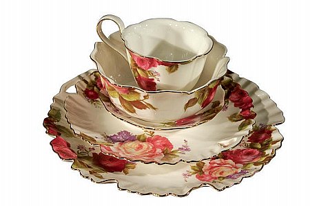 Vale Furnishers - Floral 20 Piece Dining Set. Click for larger image.