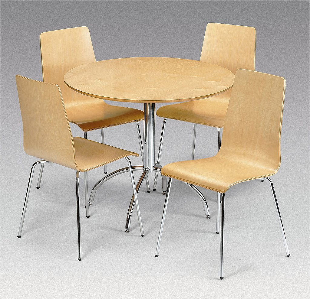 Julian Bowen - Mandy Maple Dining Table. Julian Bowen - Mandy Maple Dining Table.