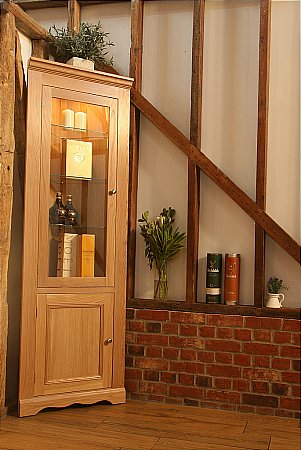 Andrena - Pelham Corner Cabinet