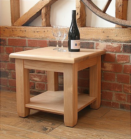 Andrena - Pelham Lamp Table
