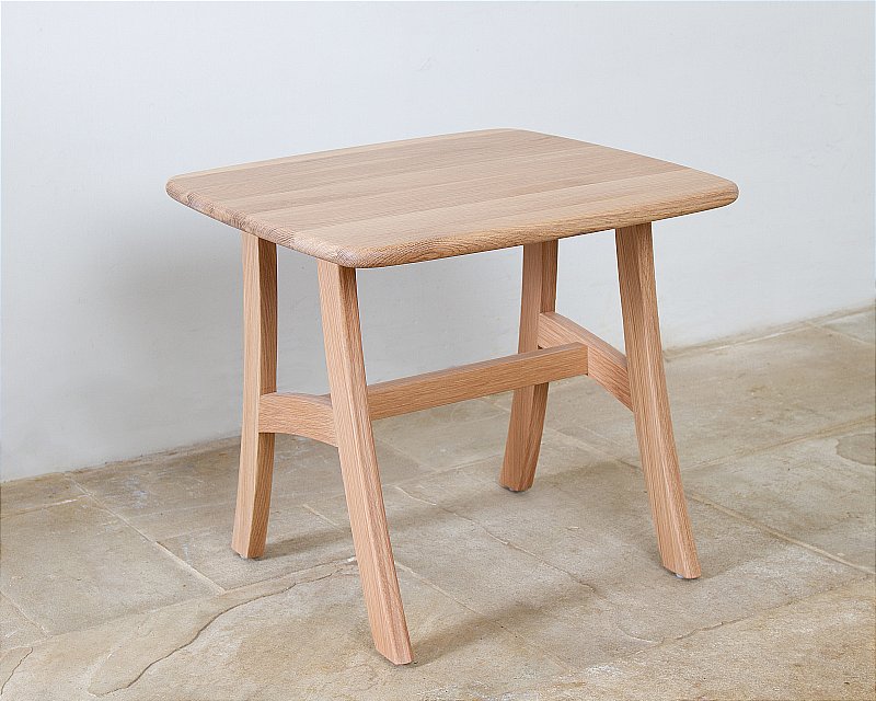 Andrena - Albury Lamp Table